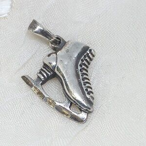 925 Sterling Silver Ice Skate 3D Dangle Charm Pendant